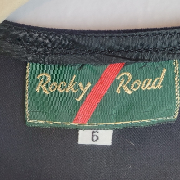 Sold - Picture 3 of 7